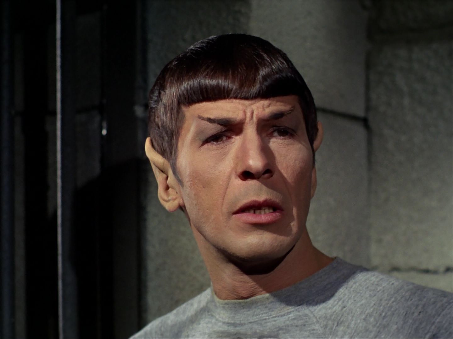 ariane179254_StarTrek_2x25_BreadAndCircuses_2627.jpg