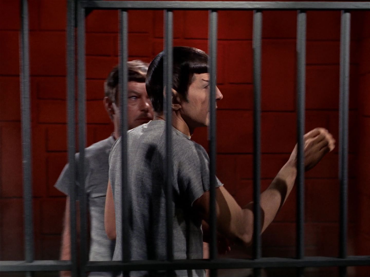 ariane179254_StarTrek_2x25_BreadAndCircuses_2632.jpg