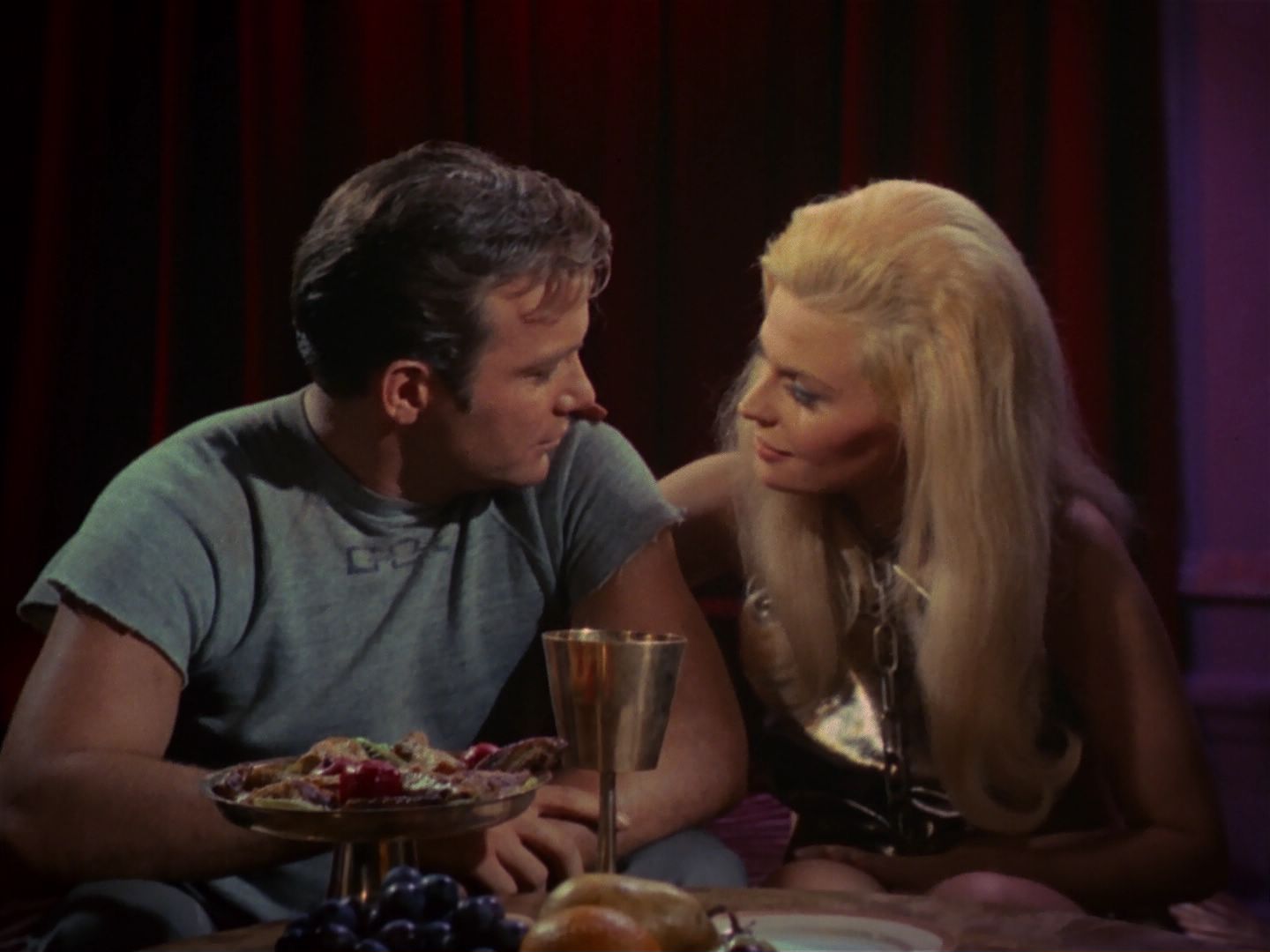 ariane179254_StarTrek_2x25_BreadAndCircuses_2754.jpg