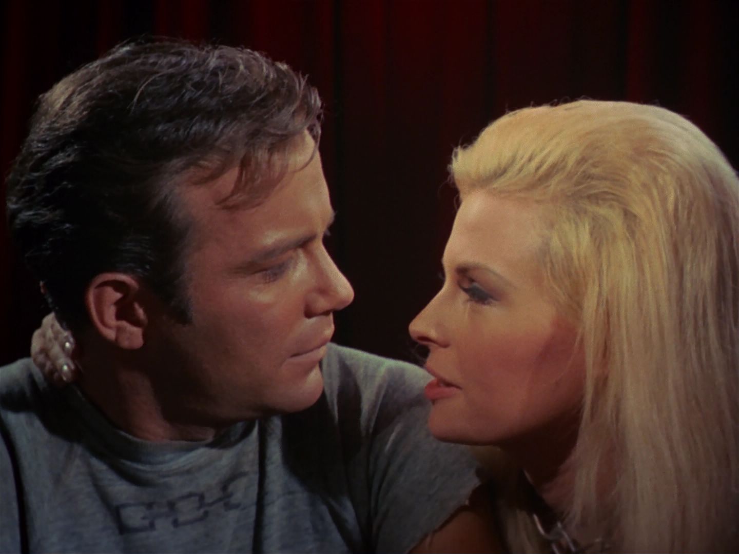 ariane179254_StarTrek_2x25_BreadAndCircuses_2764.jpg