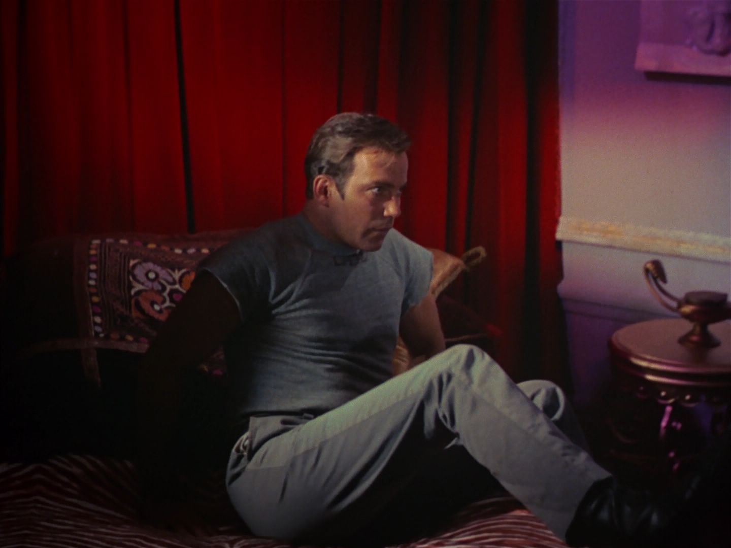 ariane179254_StarTrek_2x25_BreadAndCircuses_2791.jpg