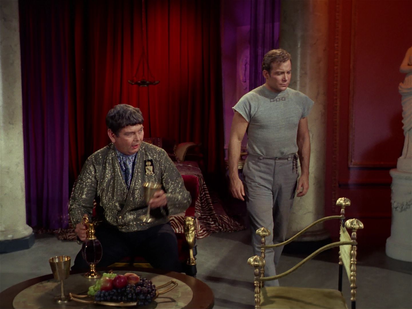 ariane179254_StarTrek_2x25_BreadAndCircuses_2809.jpg