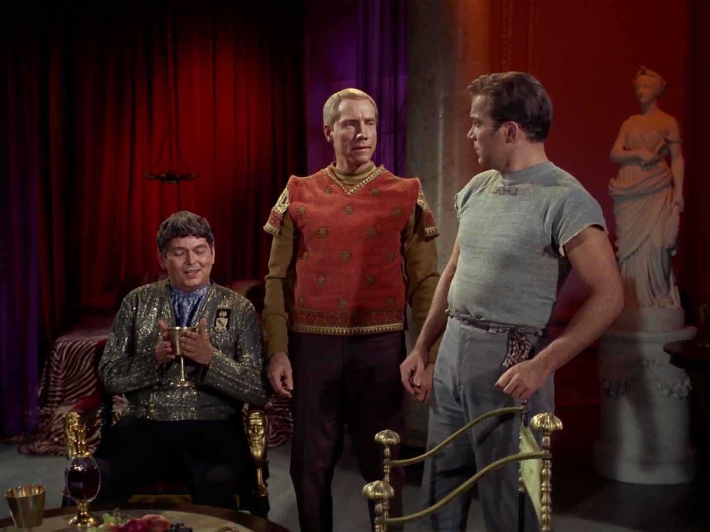 ariane179254_StarTrek_2x25_BreadAndCircuses_2828.jpg