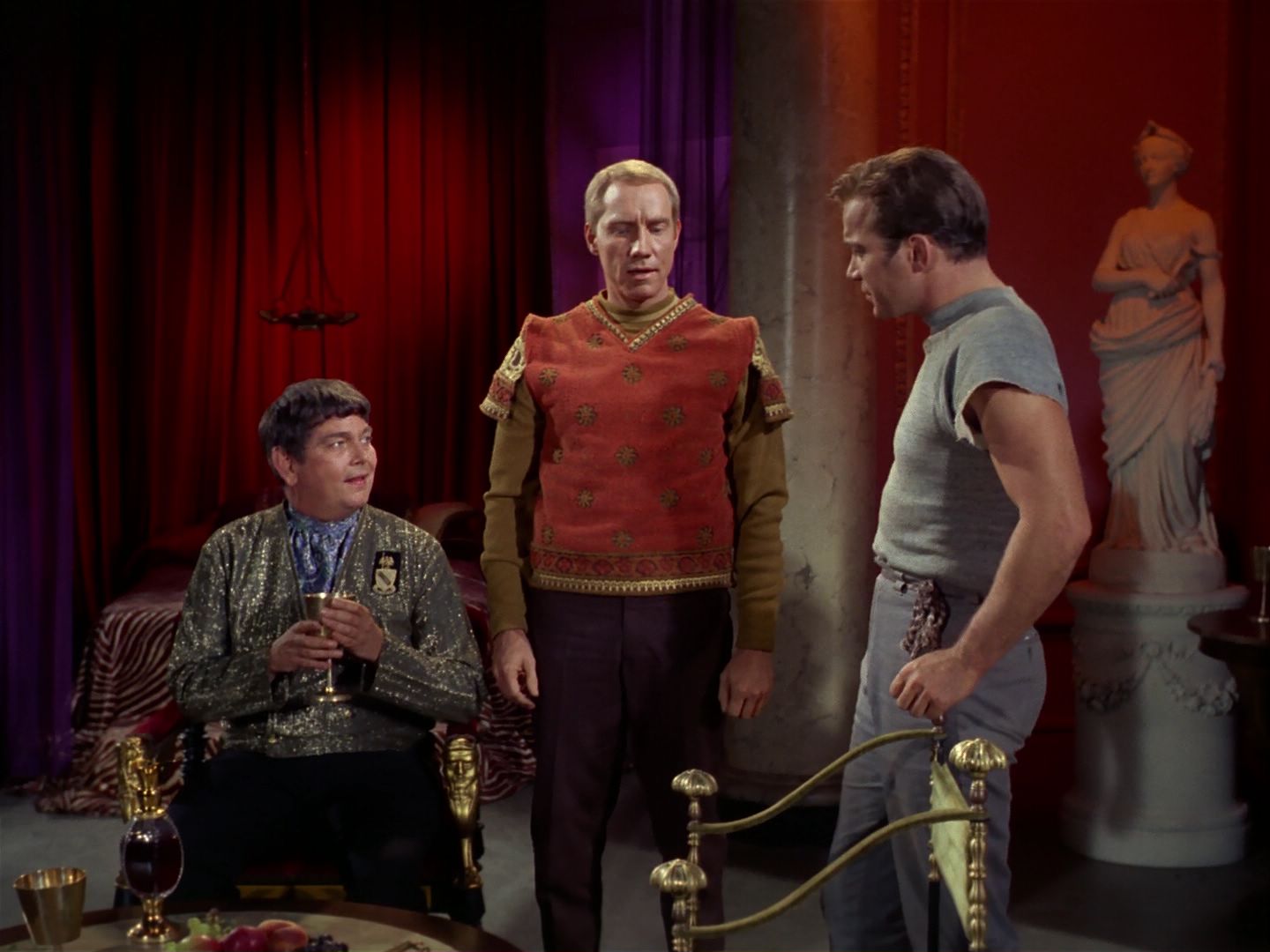 ariane179254_StarTrek_2x25_BreadAndCircuses_2832.jpg