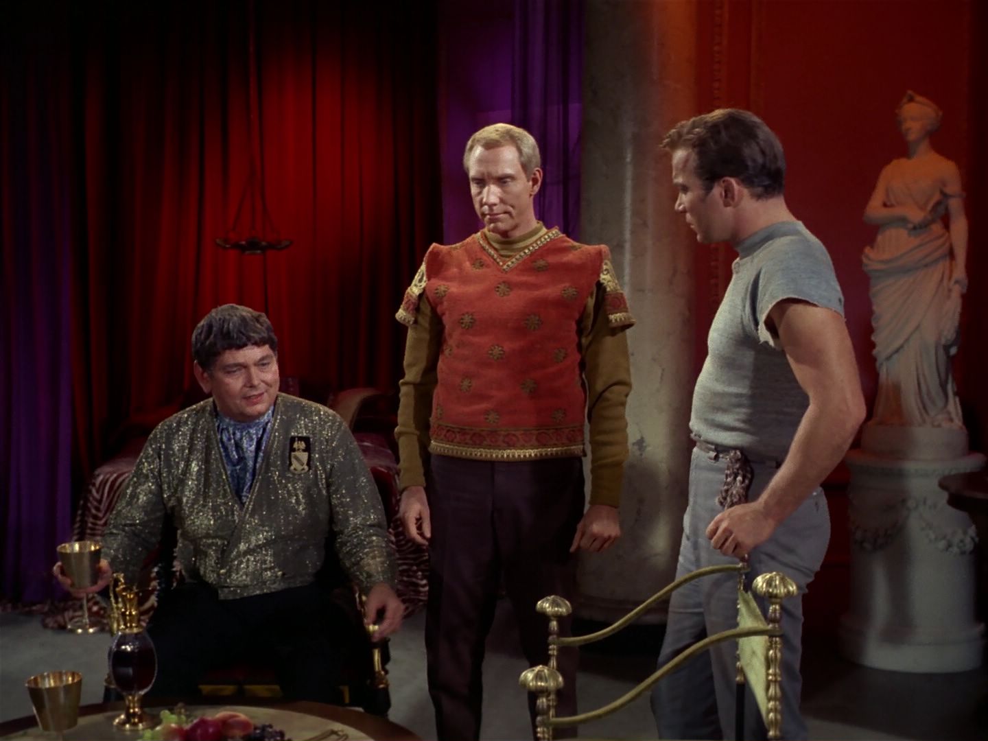 ariane179254_StarTrek_2x25_BreadAndCircuses_2838.jpg