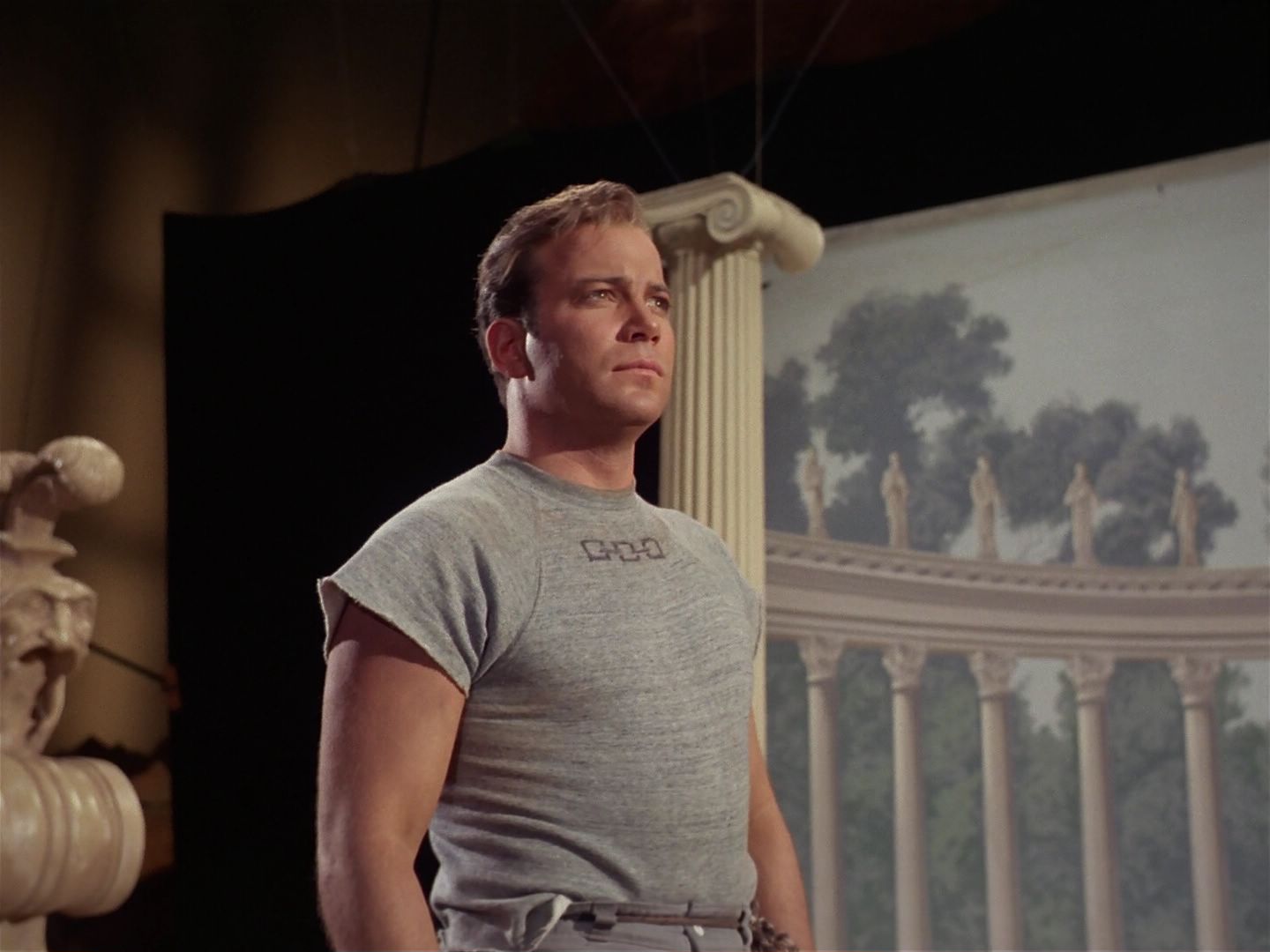 ariane179254_StarTrek_2x25_BreadAndCircuses_2978.jpg