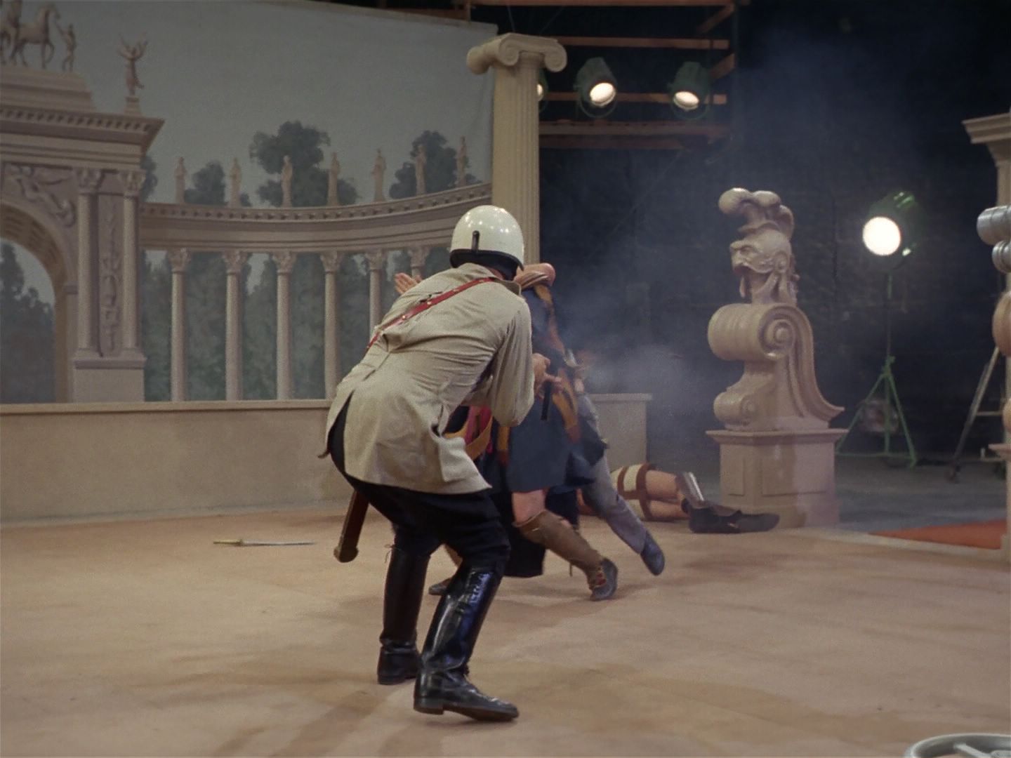 ariane179254_StarTrek_2x25_BreadAndCircuses_2993.jpg
