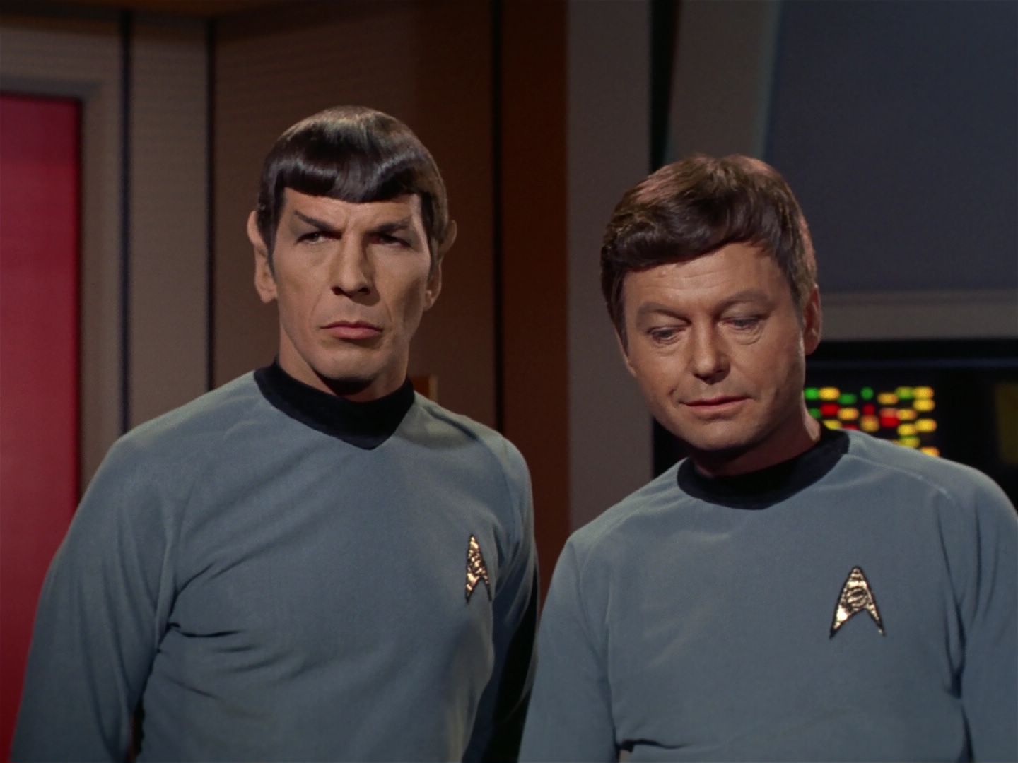 ariane179254_StarTrek_2x25_BreadAndCircuses_3135.jpg