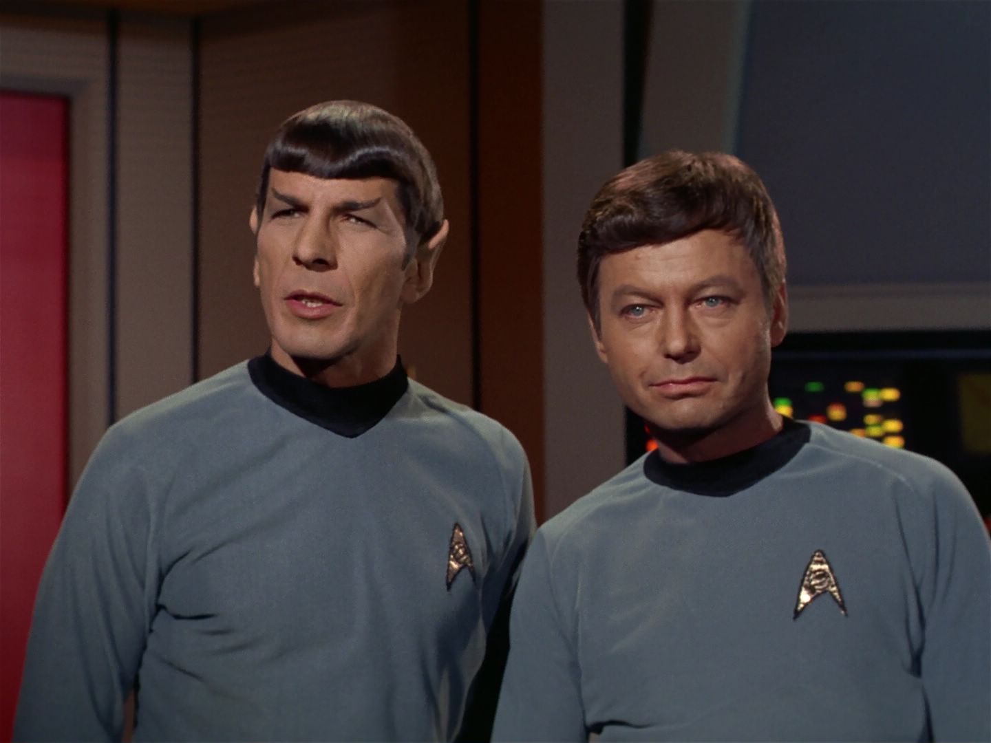 ariane179254_StarTrek_2x25_BreadAndCircuses_3141.jpg