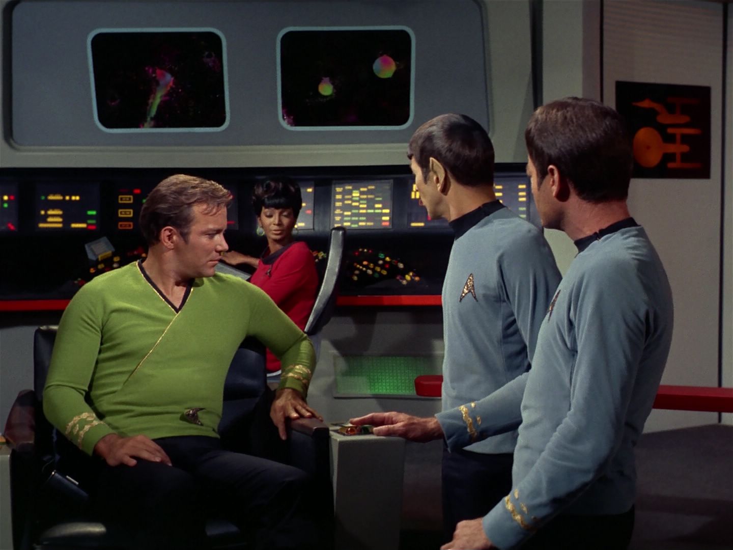ariane179254_StarTrek_2x25_BreadAndCircuses_3156.jpg