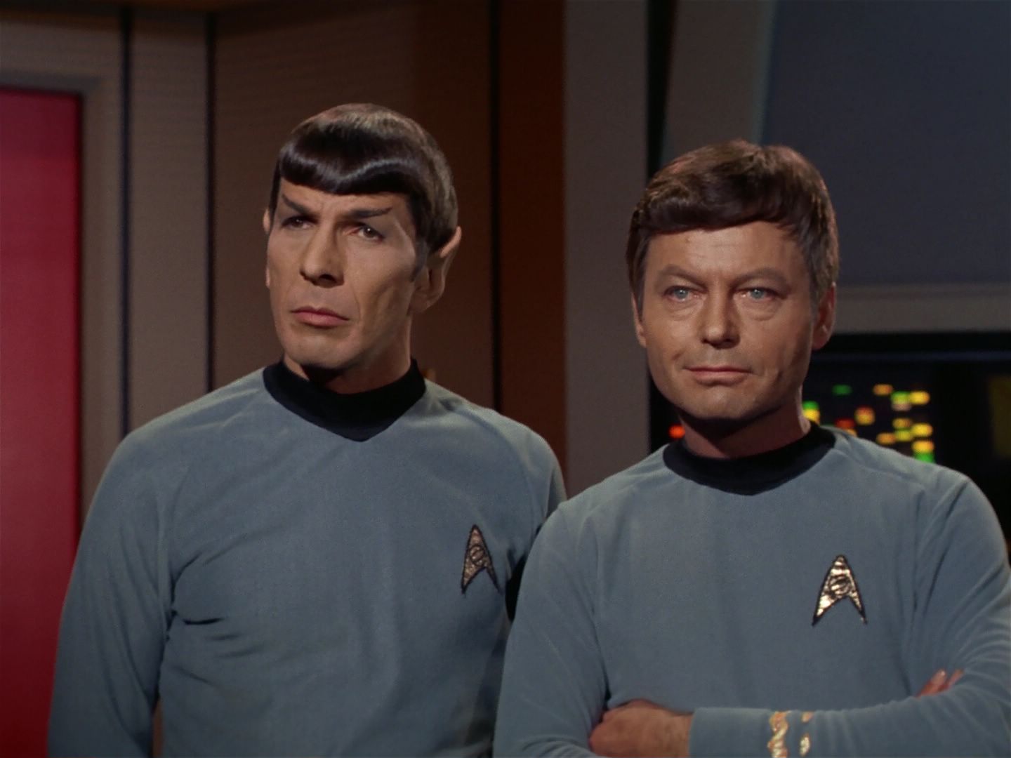 ariane179254_StarTrek_2x25_BreadAndCircuses_3216.jpg