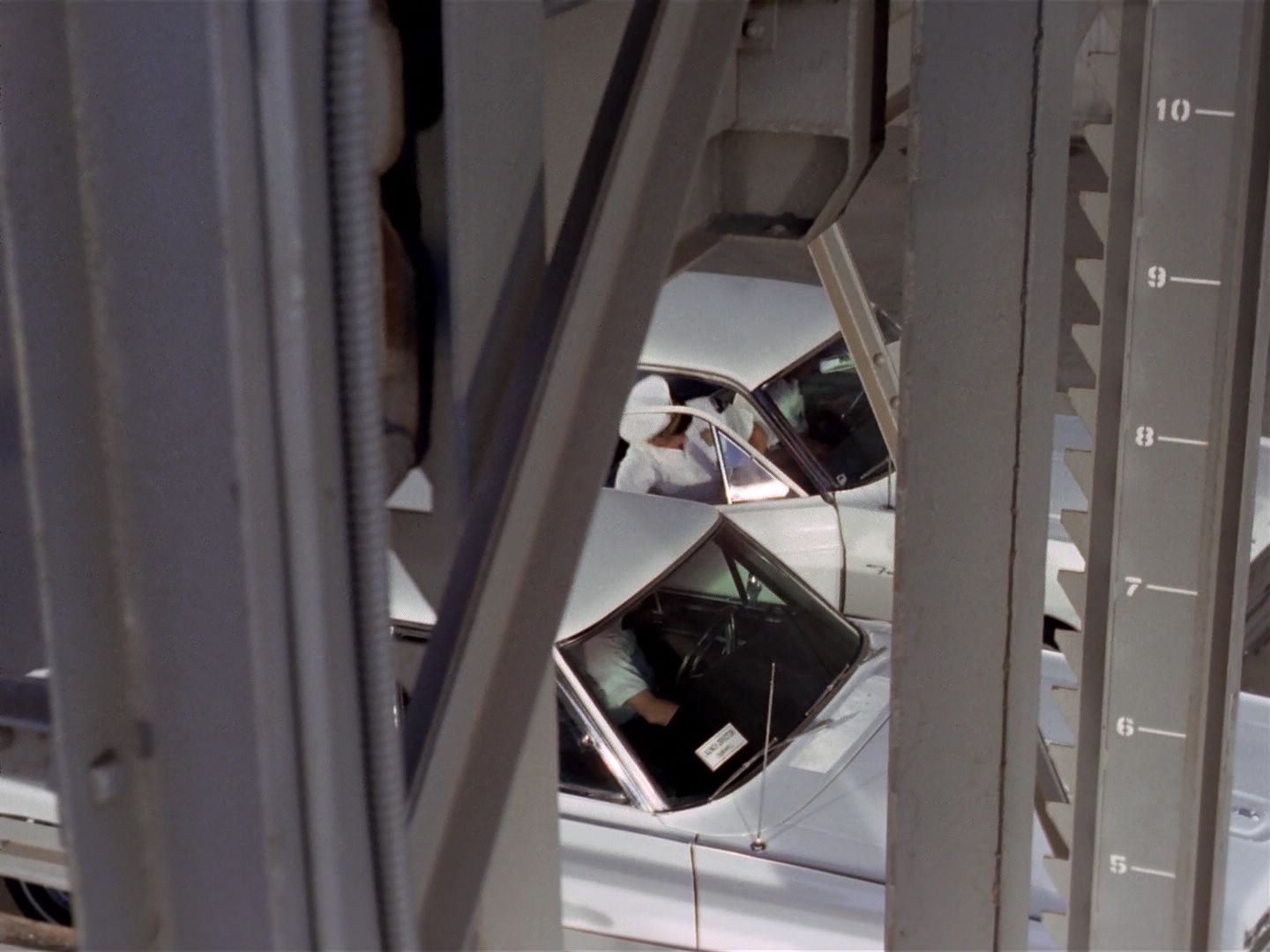 ariane179254_StarTrek_2x26_AssignmentEarth_2001.jpg