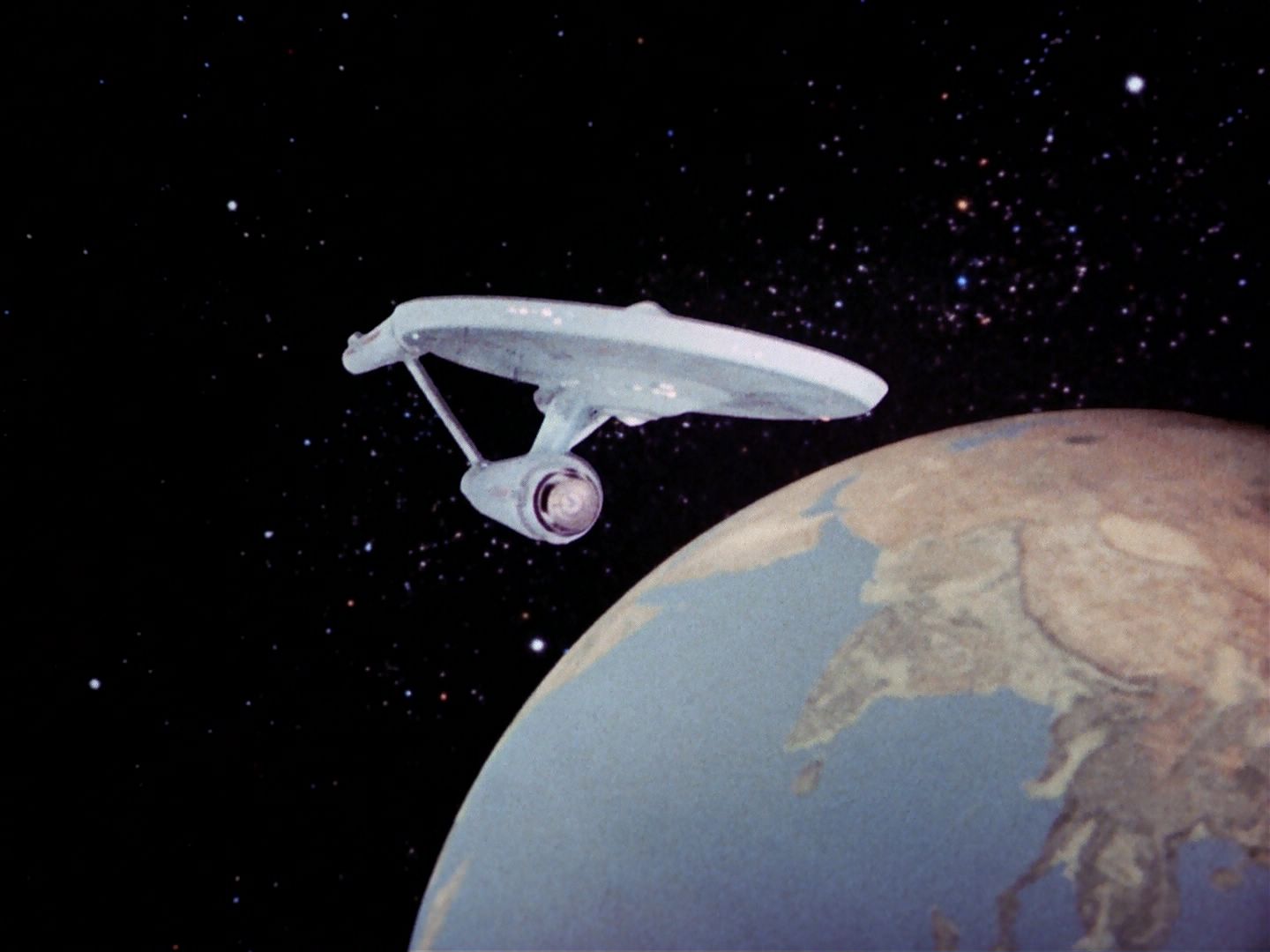 ariane179254_StarTrek_2x26_AssignmentEarth_2057.jpg