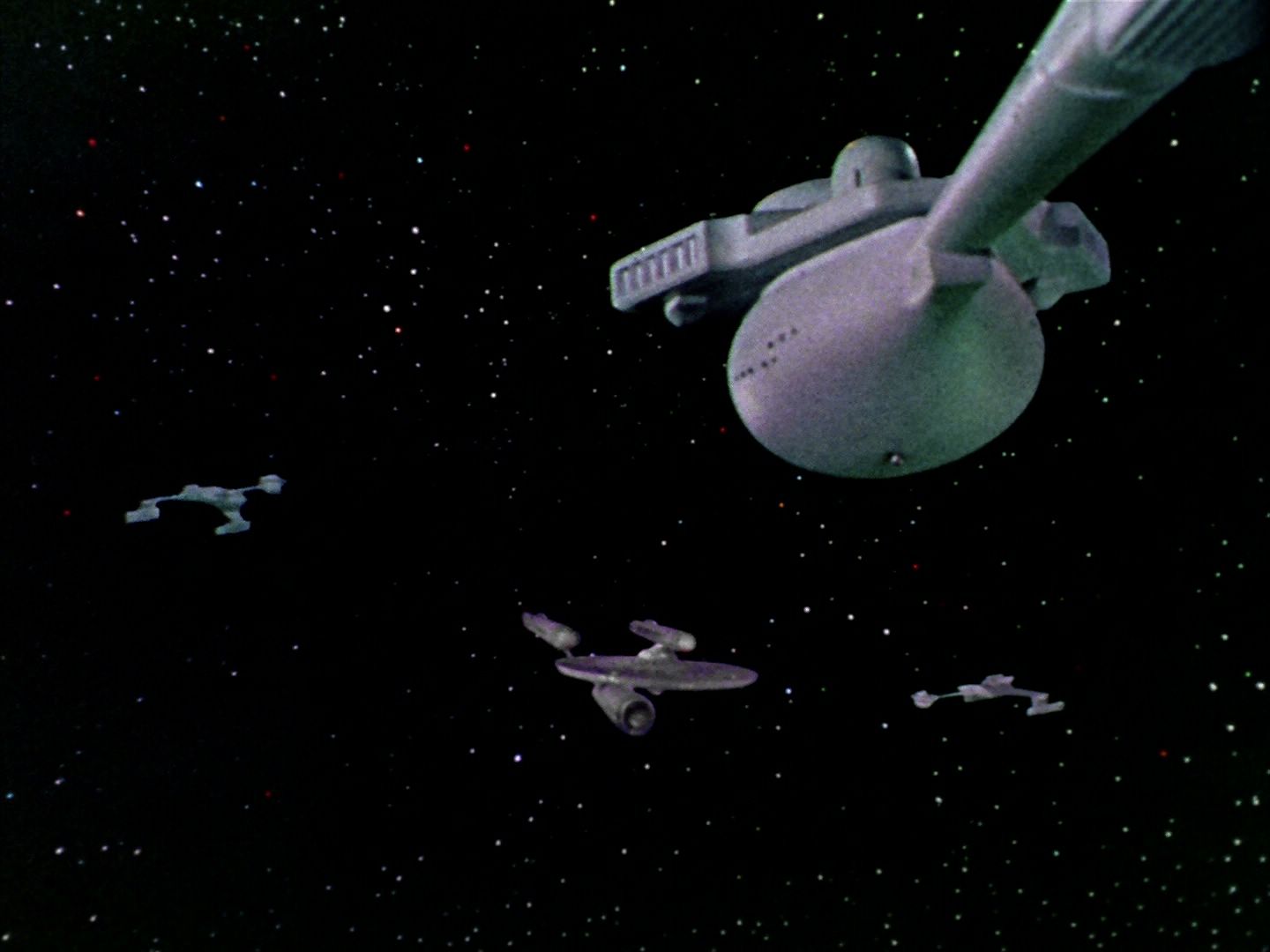 ariane179254_StarTrek_3x02_TheEnterpriseIncident_0113.jpg
