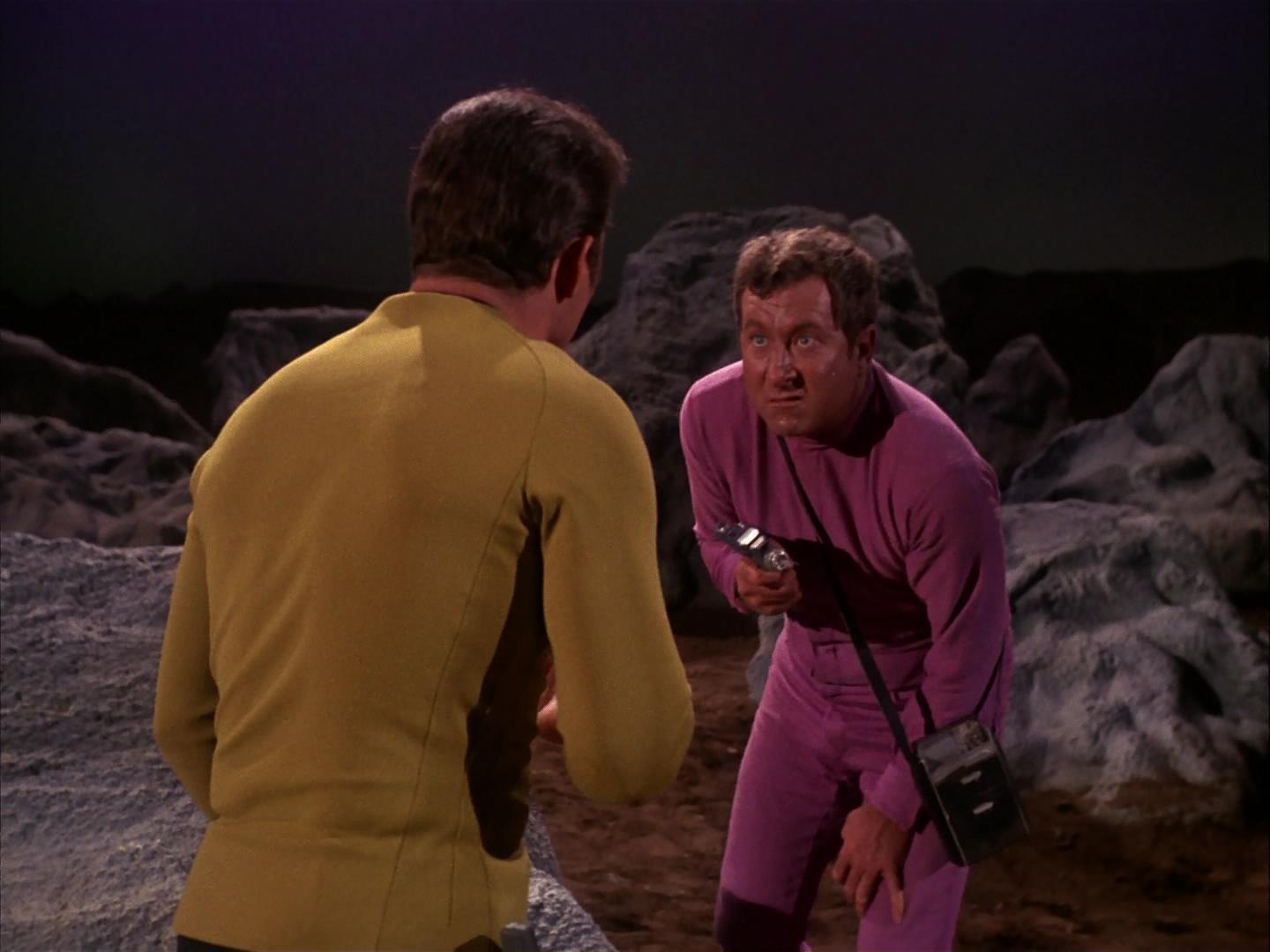 ariane179254_StarTrek_3x04_AndTheChildrenShallLead_0065.jpg
