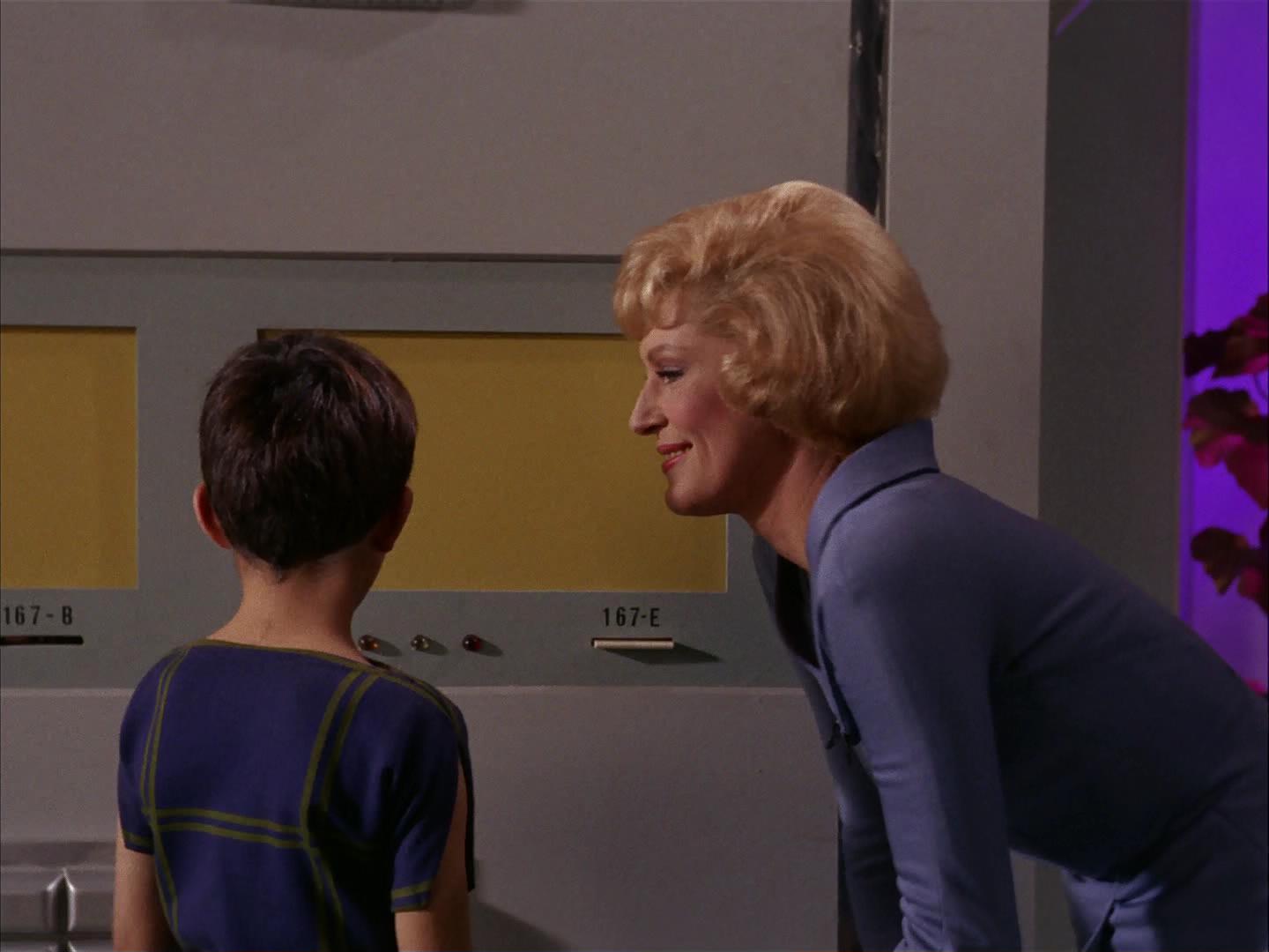 ariane179254_StarTrek_3x04_AndTheChildrenShallLead_0711.jpg