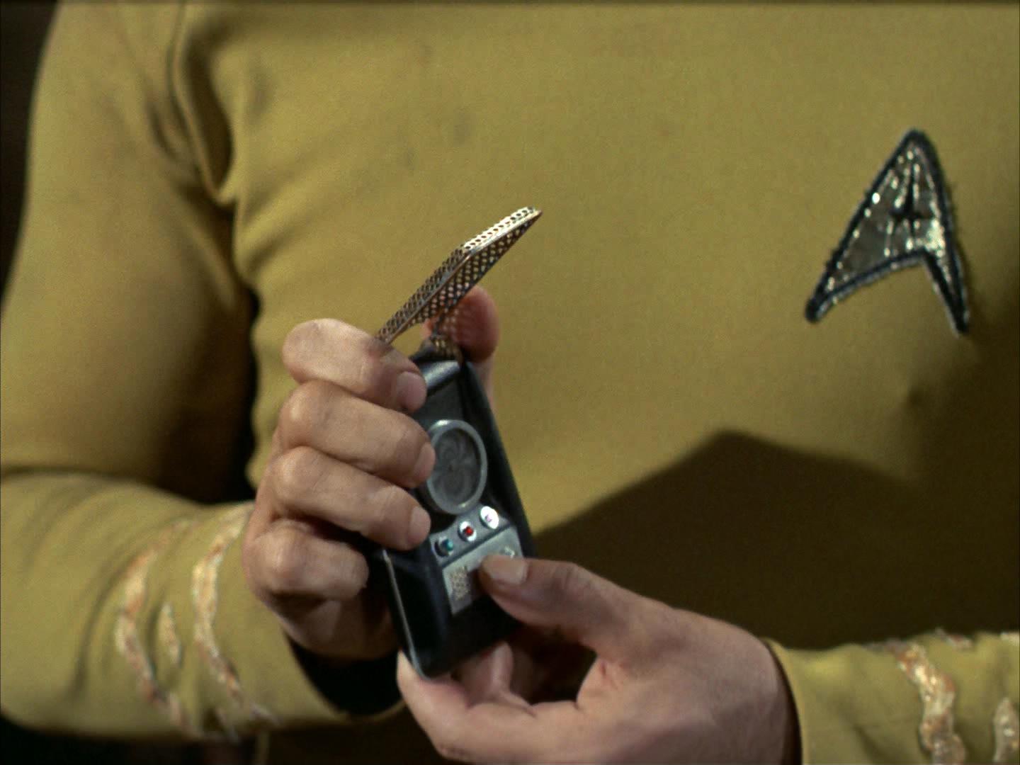 ariane179254_StarTrek_3x07_DayOfTheDove_0494.jpg