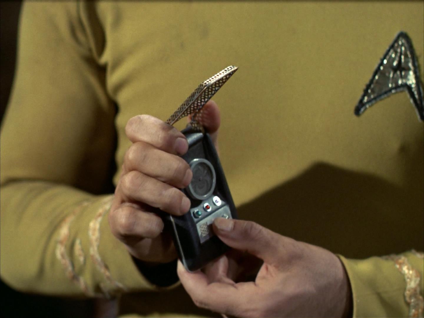 ariane179254_StarTrek_3x07_DayOfTheDove_0495.jpg