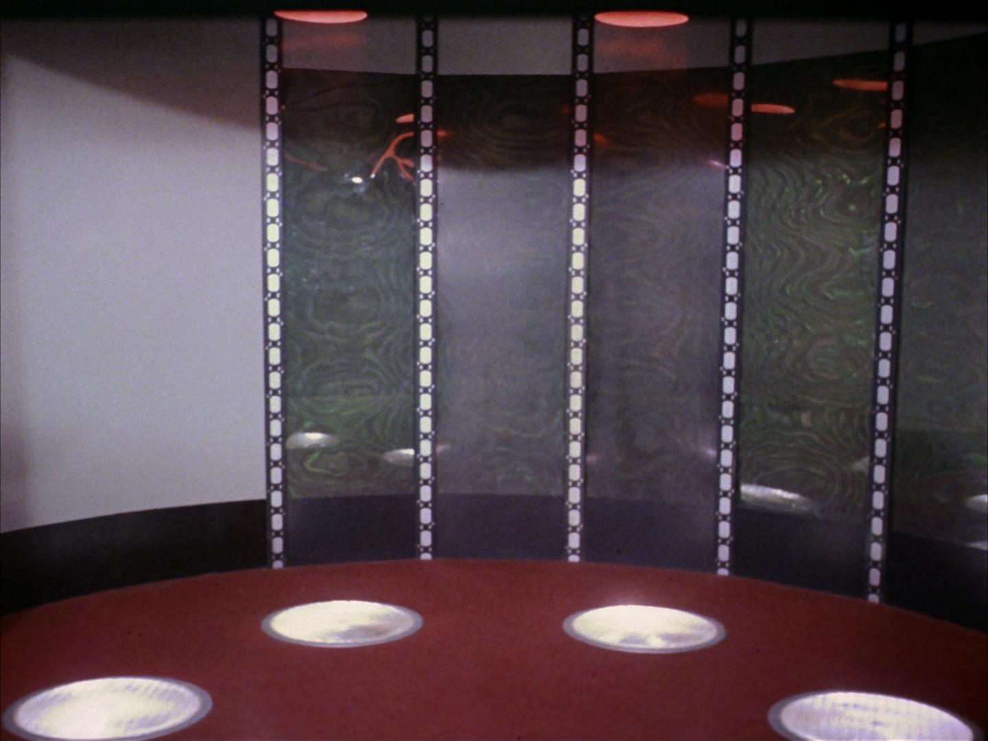 ariane179254_StarTrek_3x07_DayOfTheDove_0521.jpg