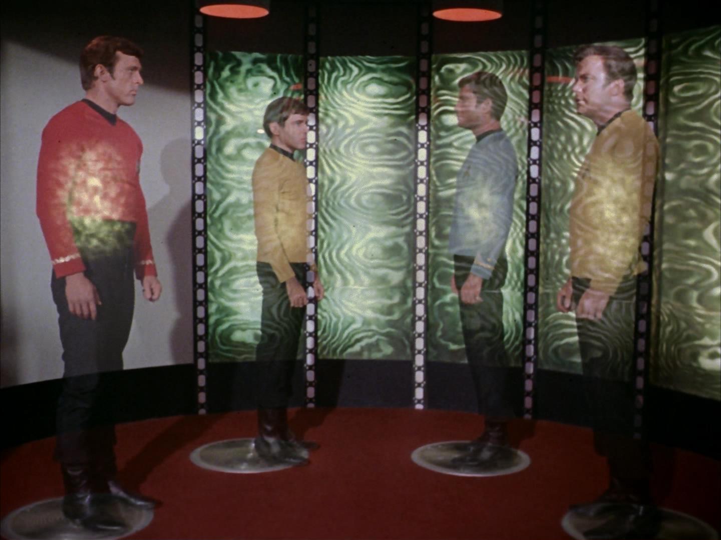 ariane179254_StarTrek_3x07_DayOfTheDove_0526.jpg