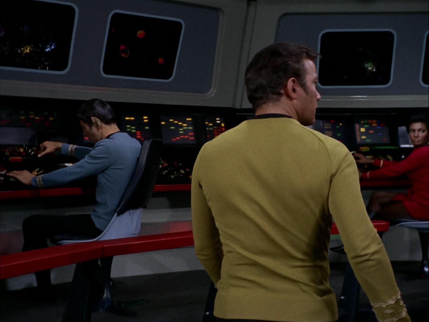ariane179254_StarTrek_3x09_TheTholianWeb_0044.jpg