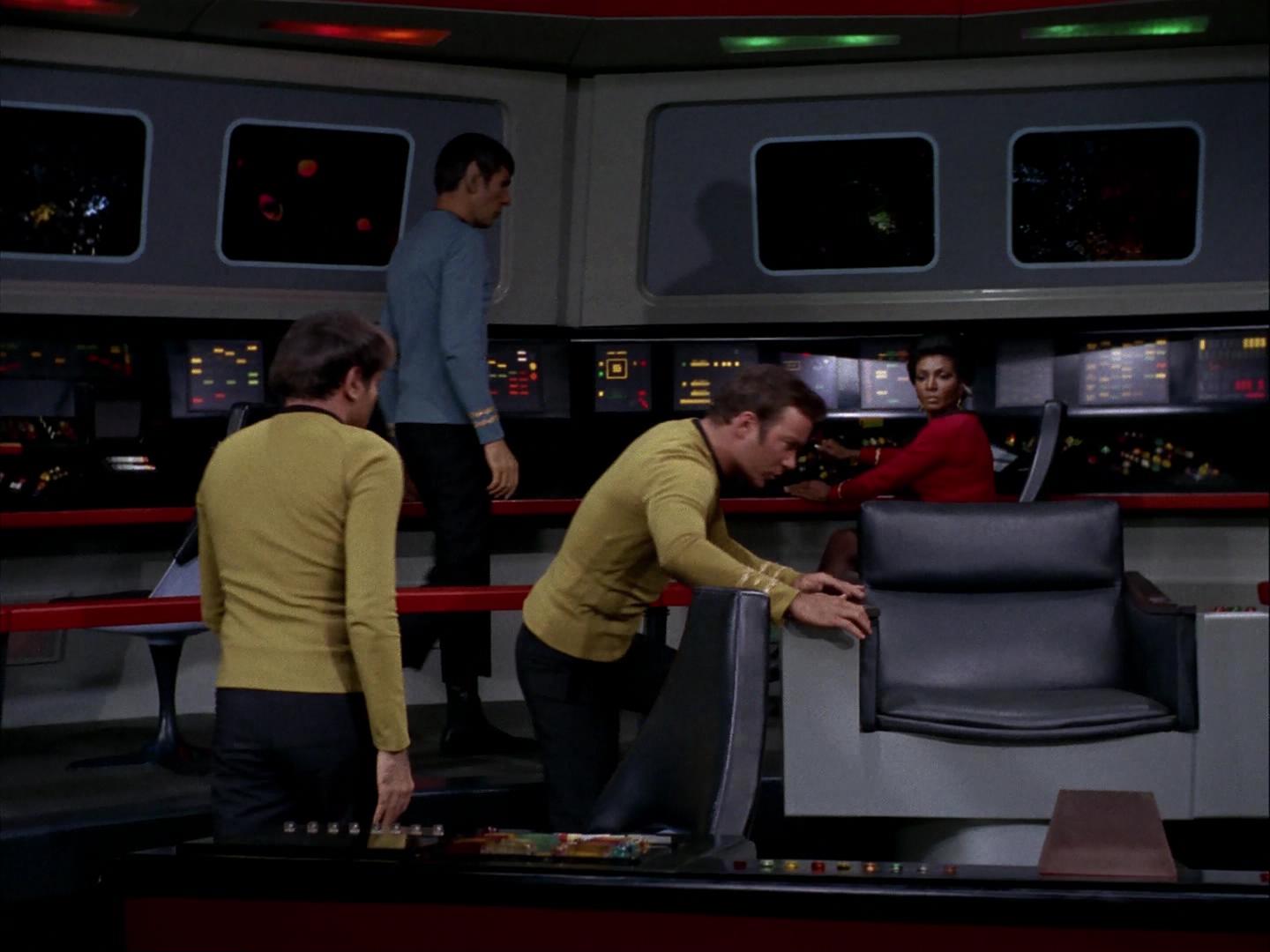 ariane179254_StarTrek_3x09_TheTholianWeb_0159.jpg