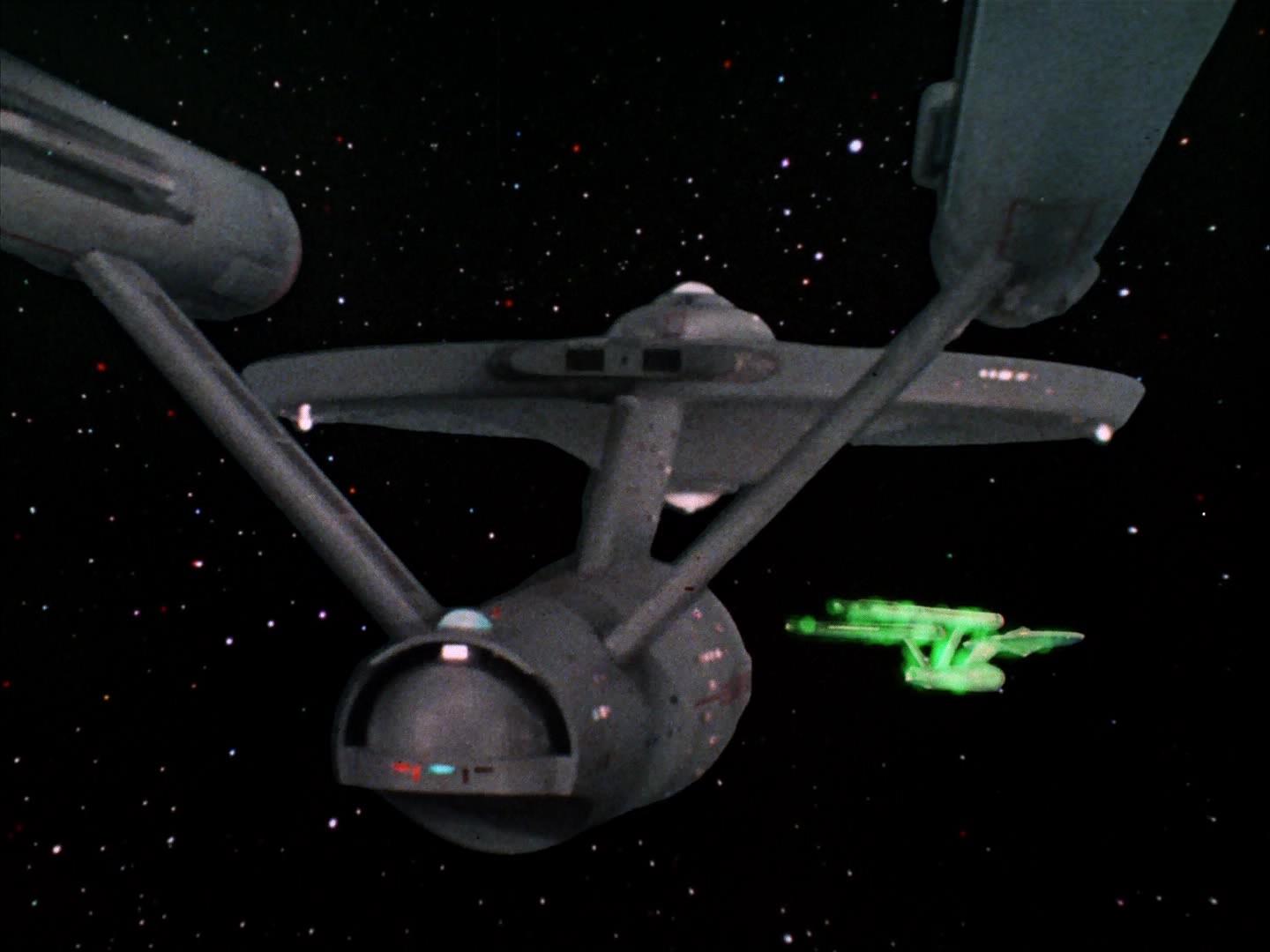 ariane179254_StarTrek_3x09_TheTholianWeb_0195.jpg