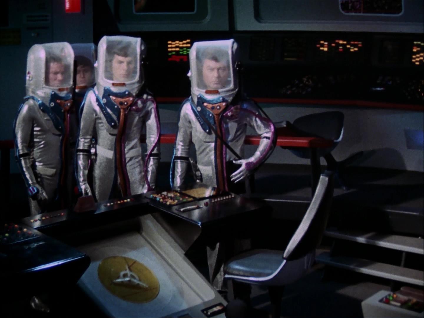 ariane179254_StarTrek_3x09_TheTholianWeb_0224.jpg