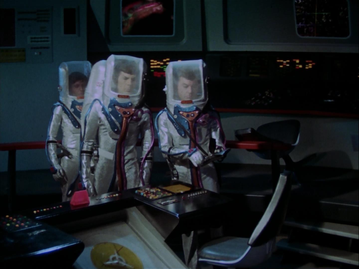ariane179254_StarTrek_3x09_TheTholianWeb_0317.jpg