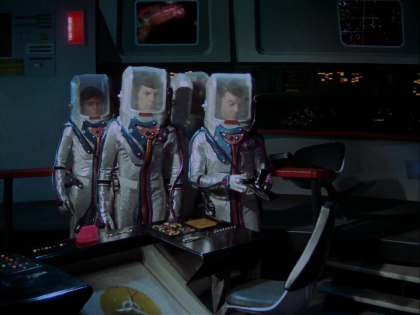ariane179254_StarTrek_3x09_TheTholianWeb_0318.jpg