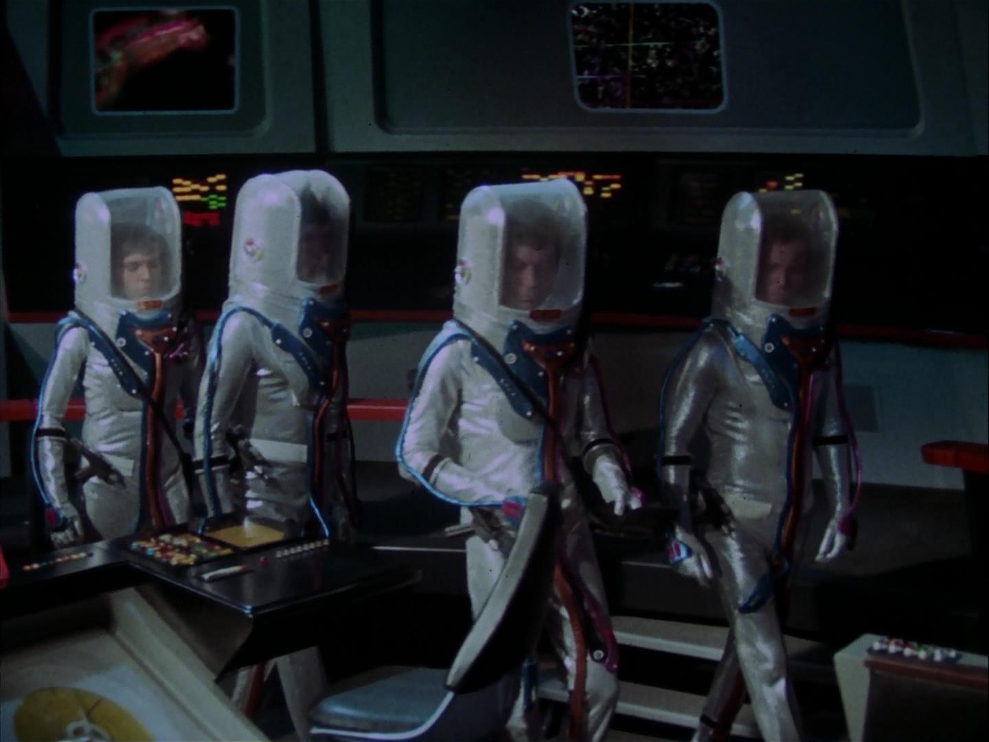 ariane179254_StarTrek_3x09_TheTholianWeb_0321.jpg