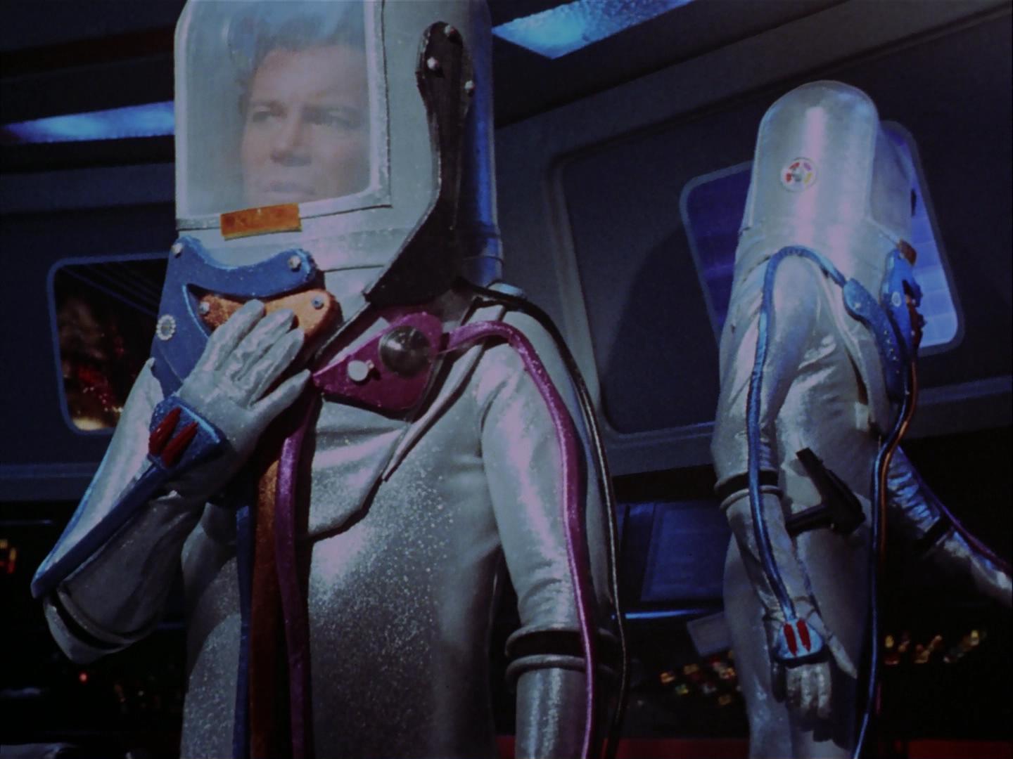 ariane179254_StarTrek_3x09_TheTholianWeb_0385.jpg