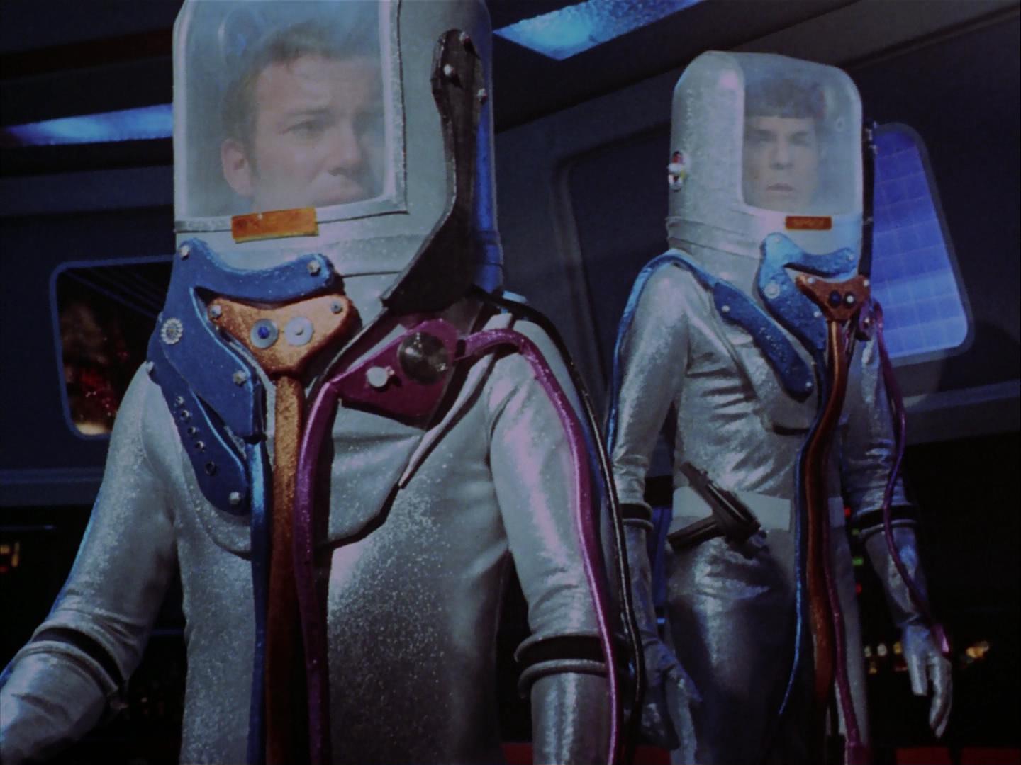 ariane179254_StarTrek_3x09_TheTholianWeb_0389.jpg