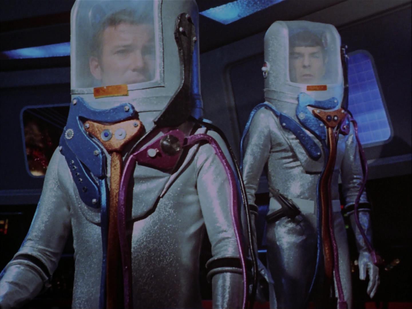 ariane179254_StarTrek_3x09_TheTholianWeb_0390.jpg