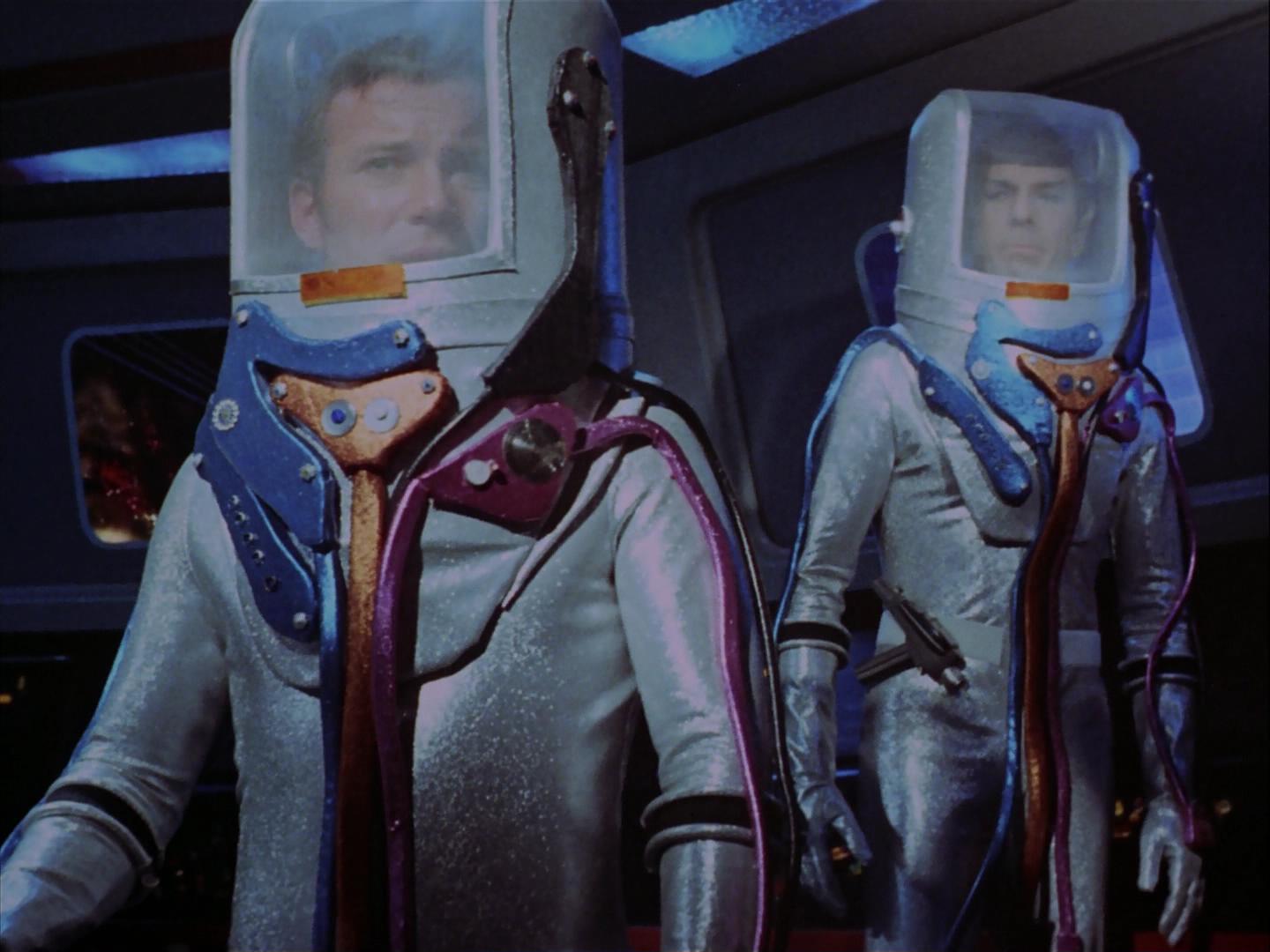 ariane179254_StarTrek_3x09_TheTholianWeb_0393.jpg