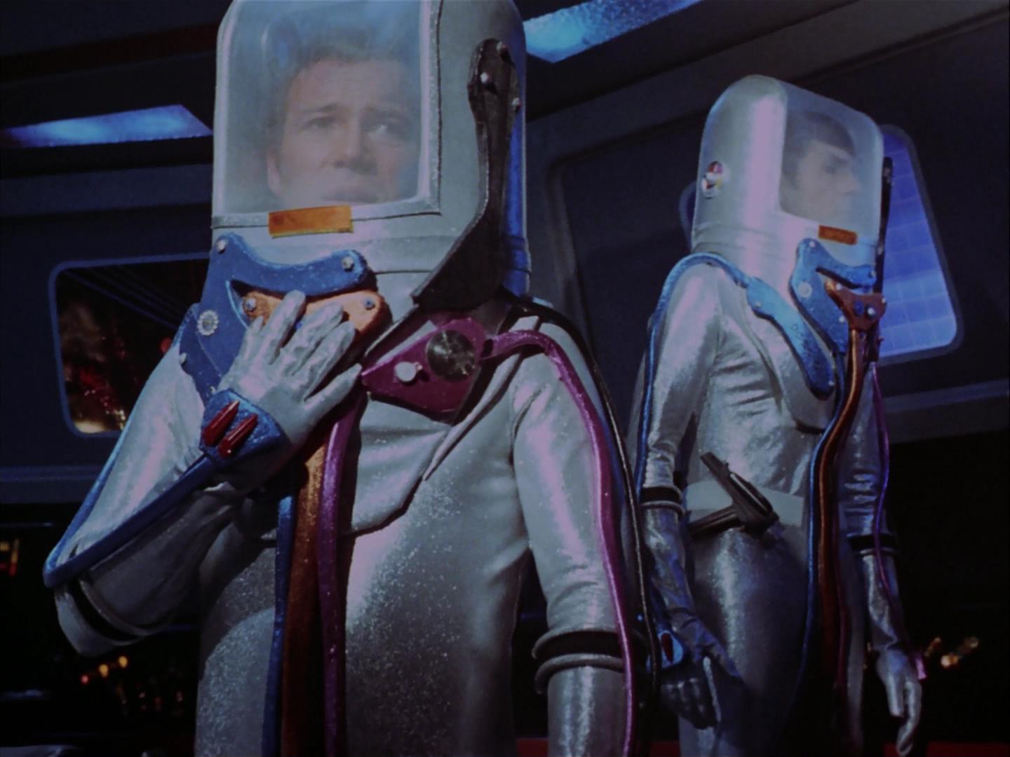 ariane179254_StarTrek_3x09_TheTholianWeb_0412.jpg