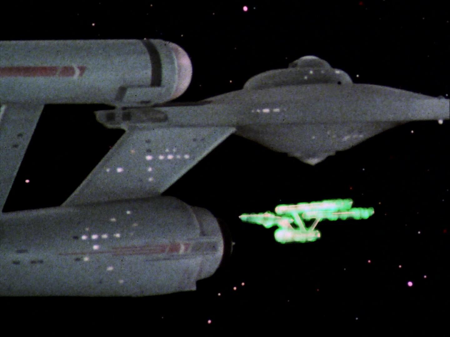 ariane179254_StarTrek_3x09_TheTholianWeb_0443.jpg