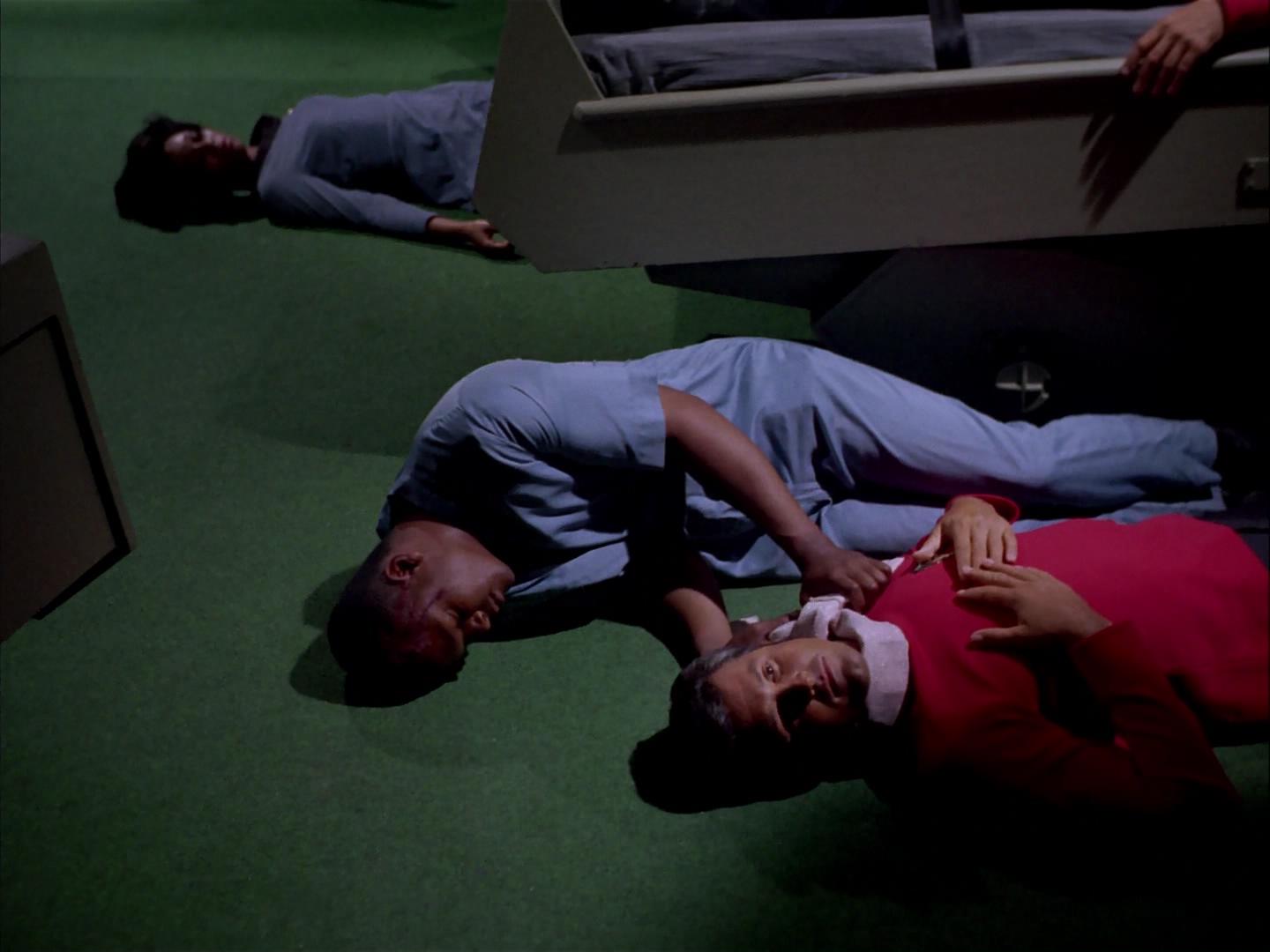 ariane179254_StarTrek_3x09_TheTholianWeb_0455.jpg