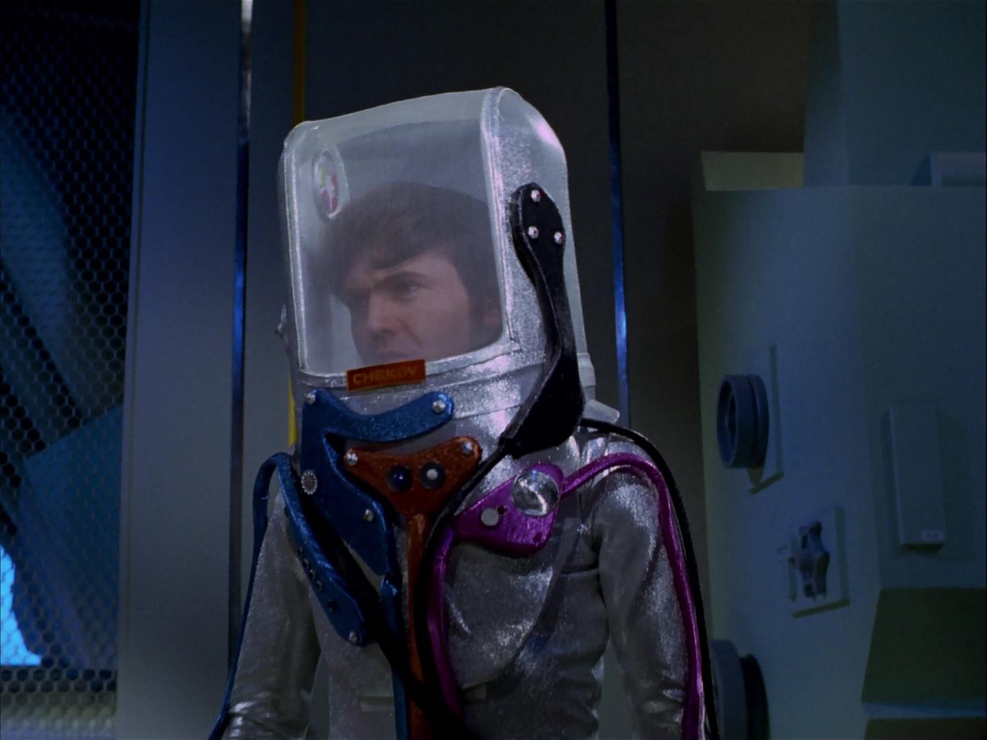 ariane179254_StarTrek_3x09_TheTholianWeb_0497.jpg