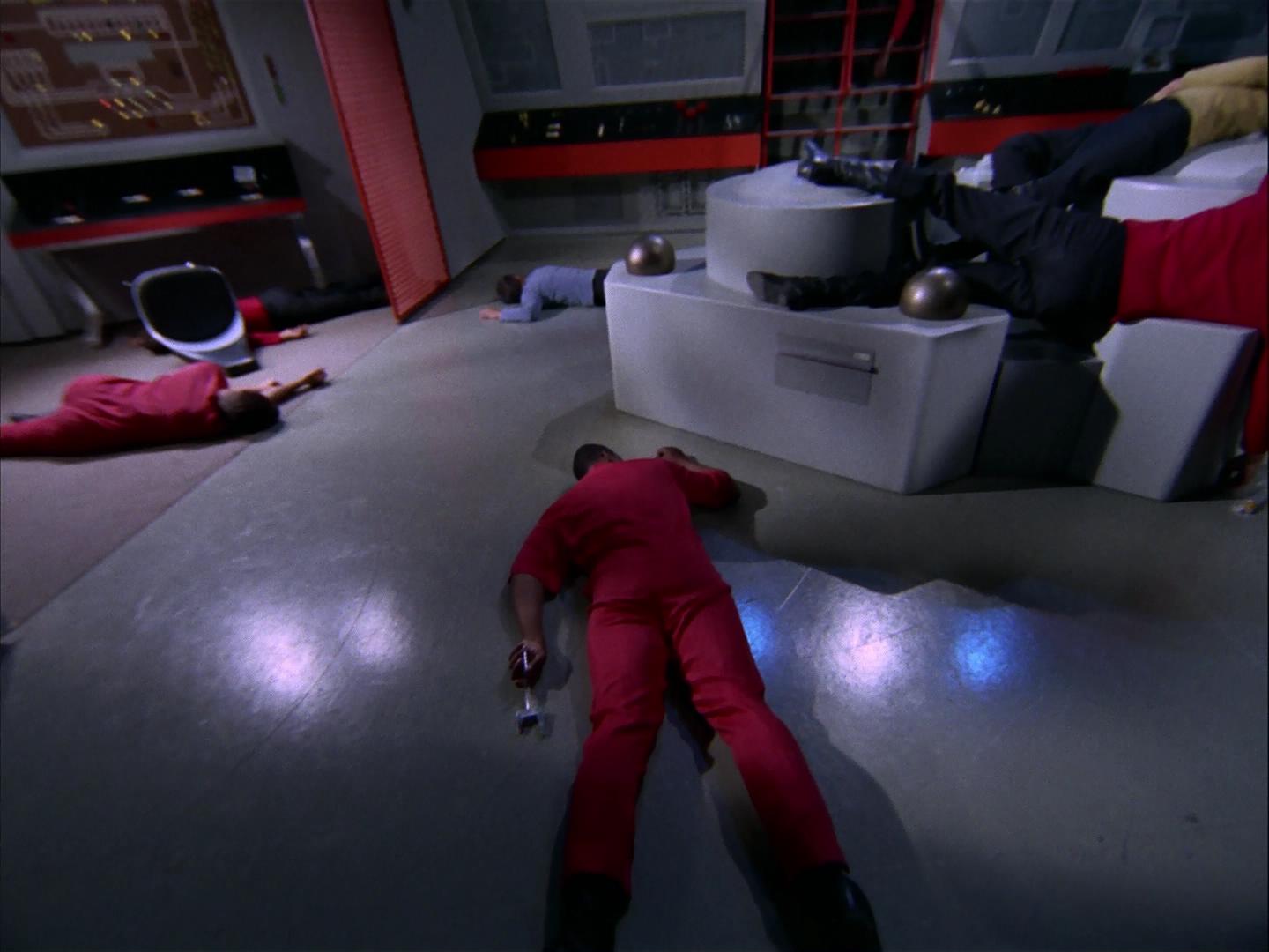 ariane179254_StarTrek_3x09_TheTholianWeb_0528.jpg