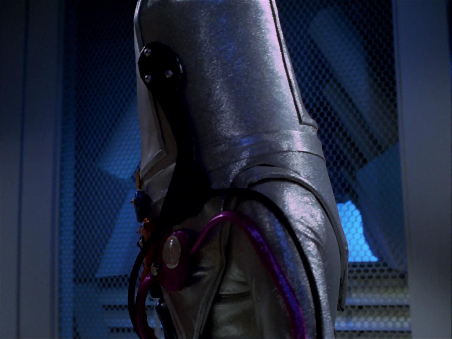 ariane179254_StarTrek_3x09_TheTholianWeb_0540.jpg