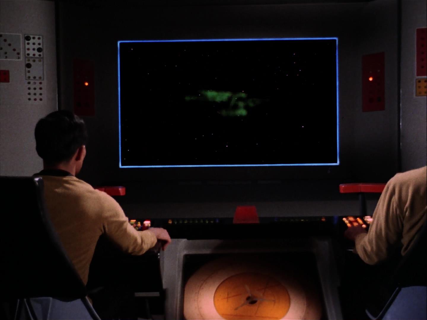 ariane179254_StarTrek_3x09_TheTholianWeb_0638.jpg