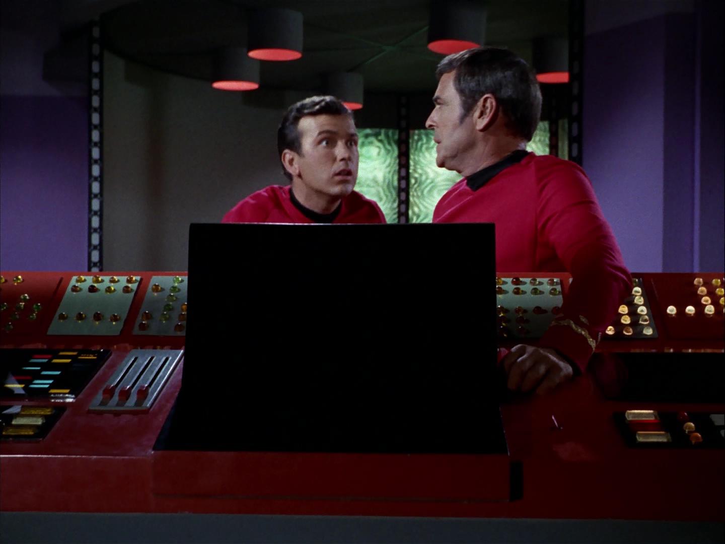 ariane179254_StarTrek_3x09_TheTholianWeb_0693.jpg