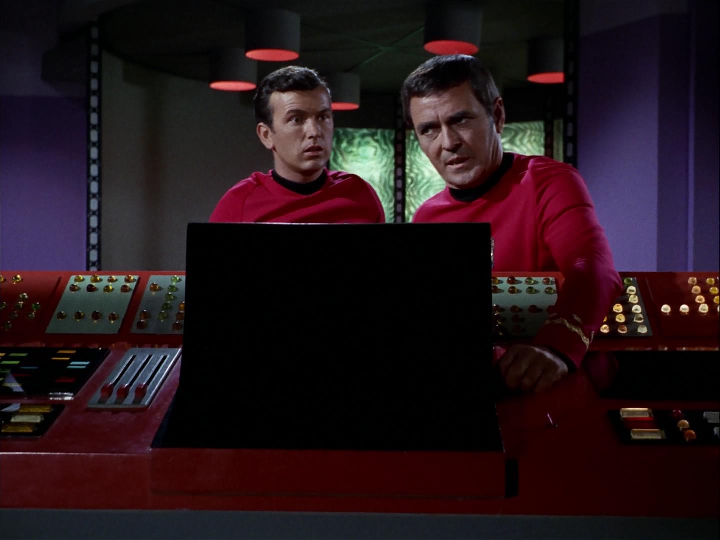 ariane179254_StarTrek_3x09_TheTholianWeb_0697.jpg