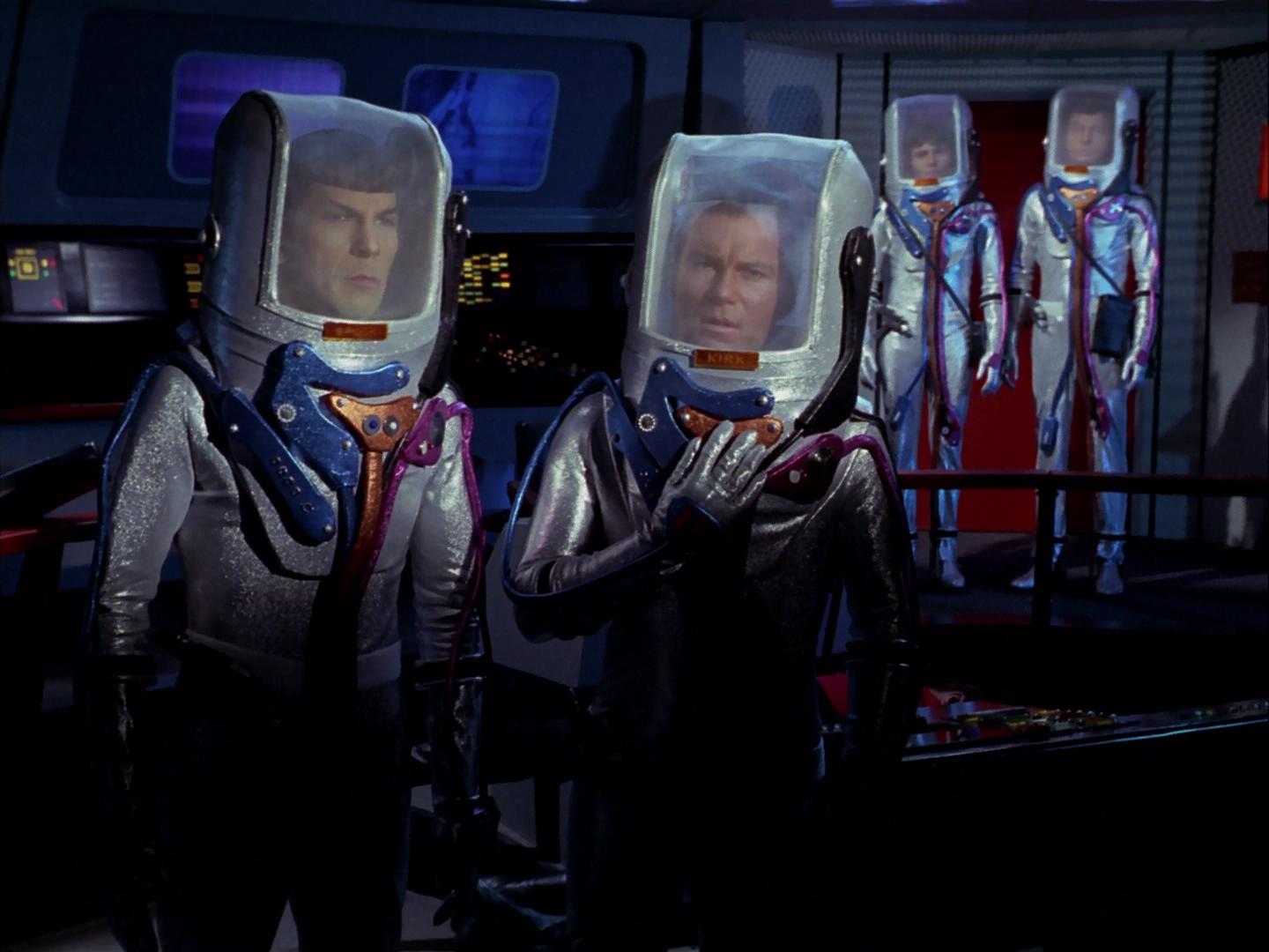 ariane179254_StarTrek_3x09_TheTholianWeb_0713.jpg
