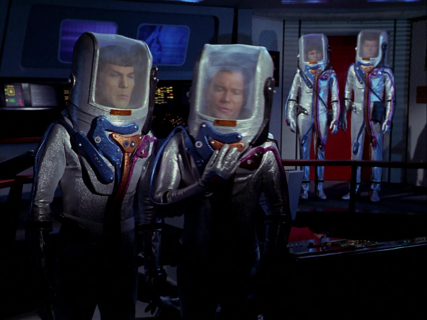 ariane179254_StarTrek_3x09_TheTholianWeb_0718.jpg