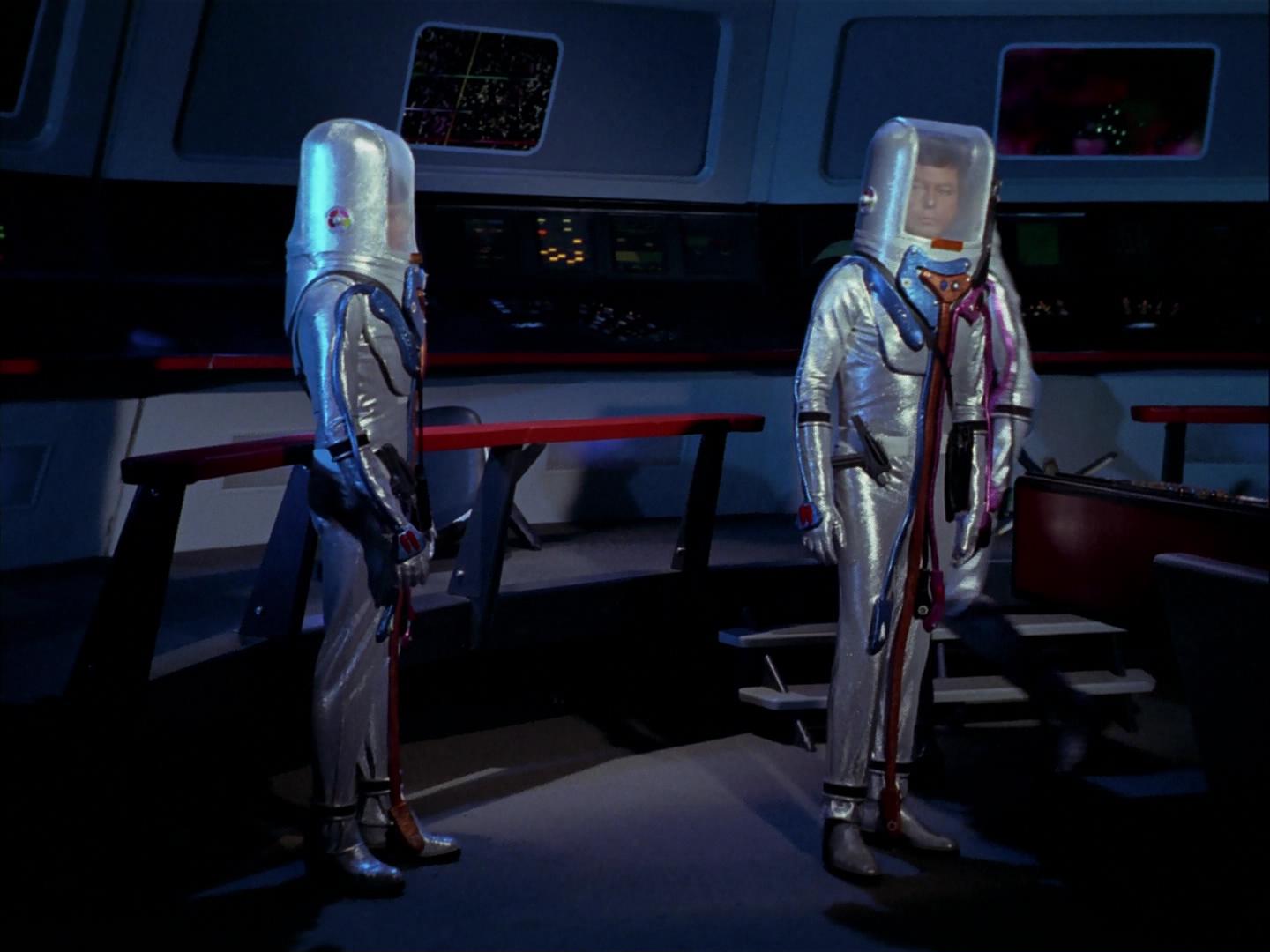 ariane179254_StarTrek_3x09_TheTholianWeb_0737.jpg