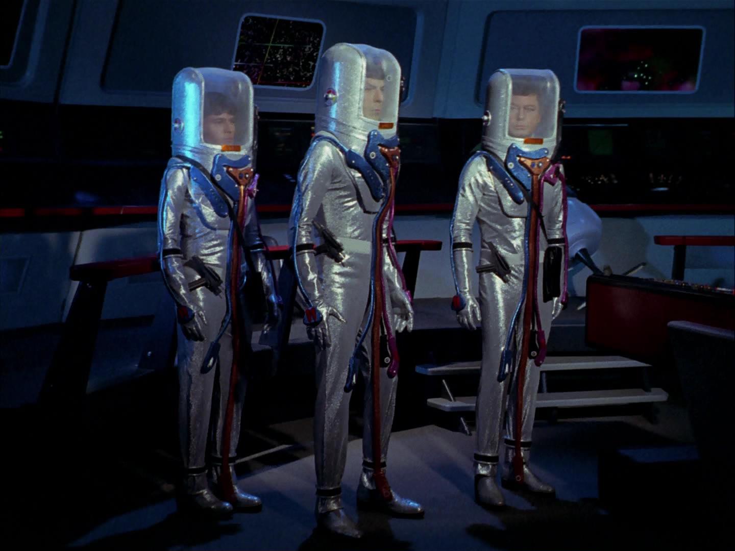 ariane179254_StarTrek_3x09_TheTholianWeb_0751.jpg
