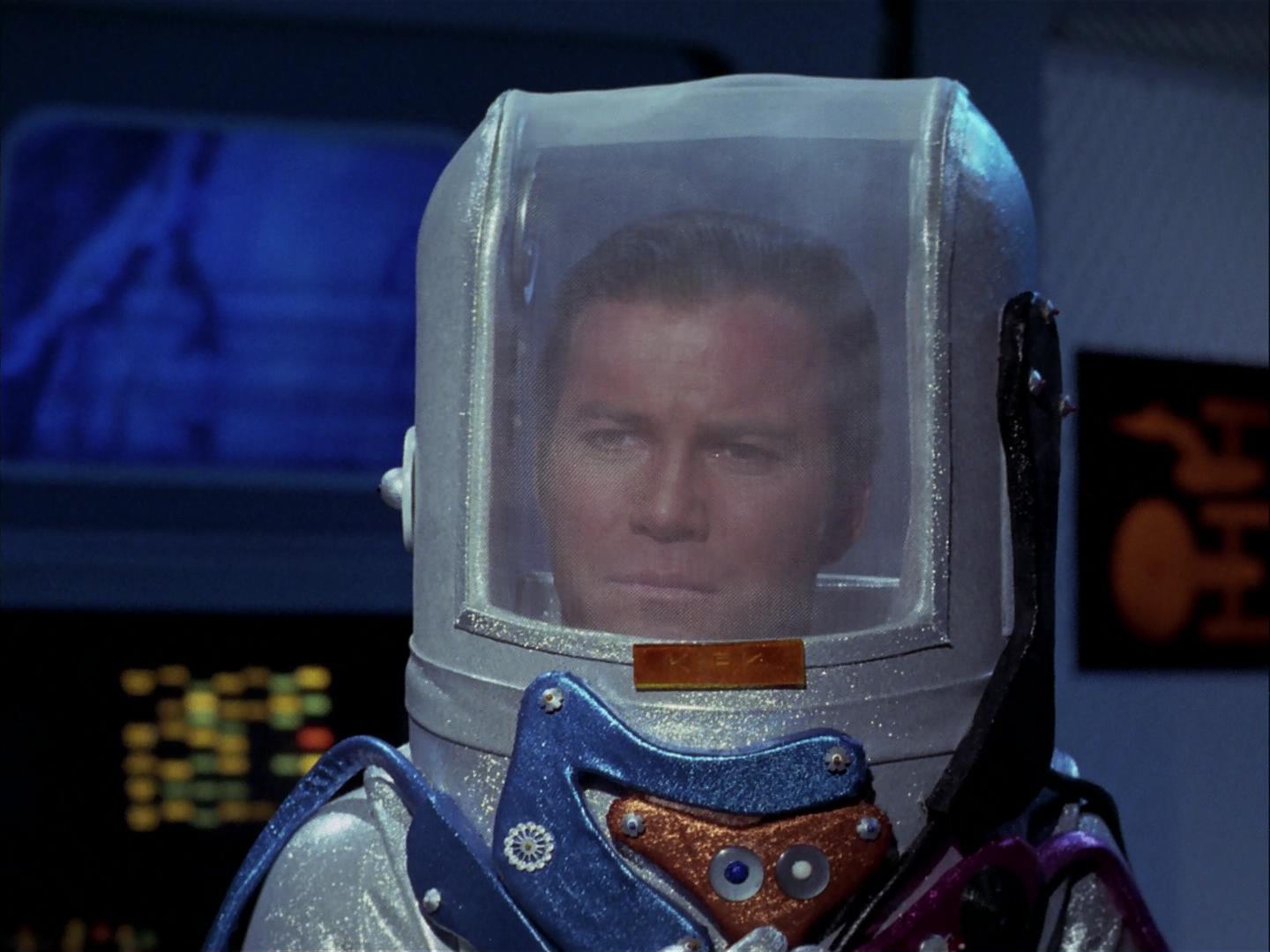 ariane179254_StarTrek_3x09_TheTholianWeb_0757.jpg