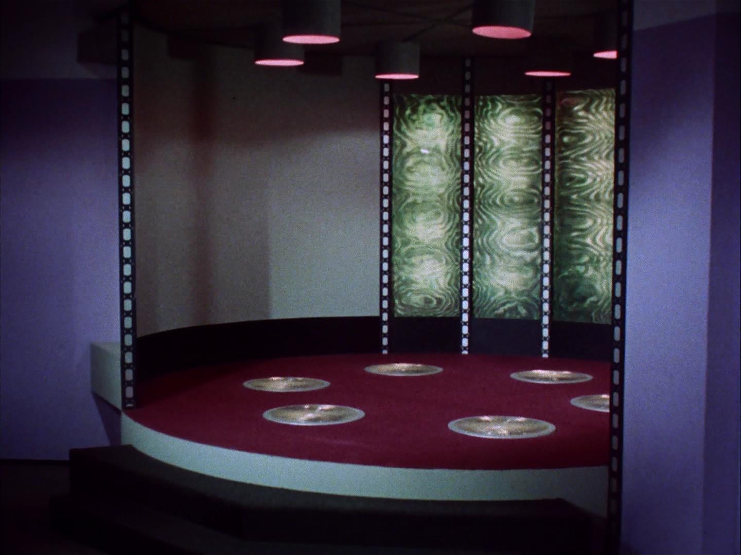 ariane179254_StarTrek_3x09_TheTholianWeb_0798.jpg